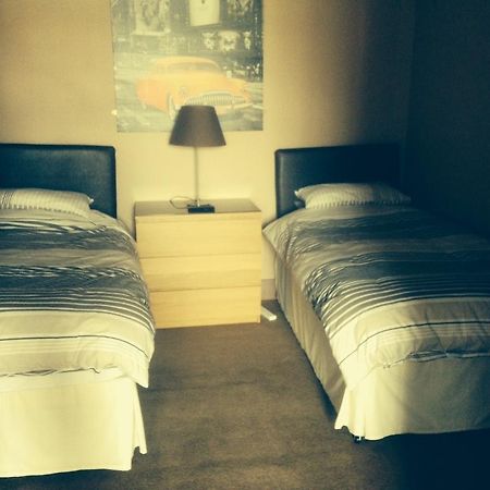 Coach & Horses Bed & Breakfast Tredegar Eksteriør bilde
