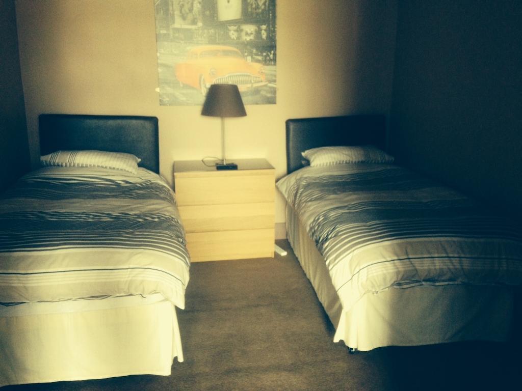 Coach & Horses Bed & Breakfast Tredegar Eksteriør bilde